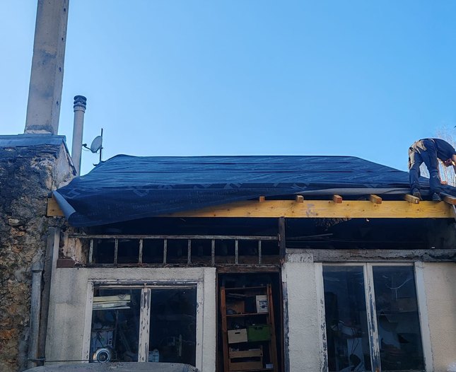 Chantier de toiture à Longpont-sur-Orge (91310) - L'Atelier des Gouttières